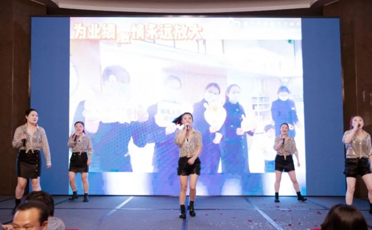 2023年禧月荟月子中心的年度总结表彰大会，也太精彩了14